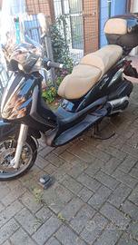 Piaggio Cruiser 500