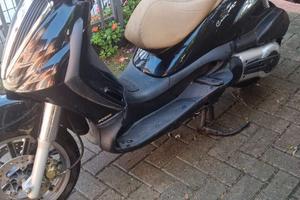 Piaggio Cruiser 500