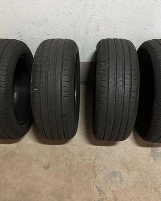 4 pmeumatici Pirelli Estivi