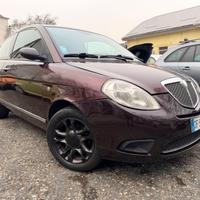 Lancia Ypsilon 1.2 Benz/GPL EURO4