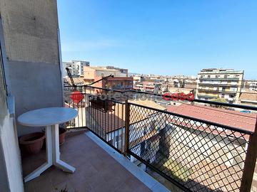 Piazza Palestro - 2 Vani con Cucina - Balconato