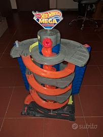 Hot Wheels - City Mega Garage Twist