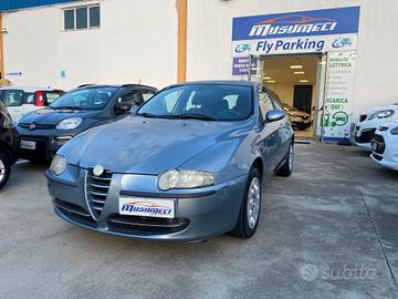 Alfa Romeo 147 1.9 JTD (115 CV) cat 5p. Distinctiv