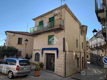 CASA INDIPENDENTE A AIELLO CALABRO