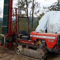 trattore cingolato massey ferguson 