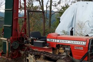 trattore cingolato massey ferguson 