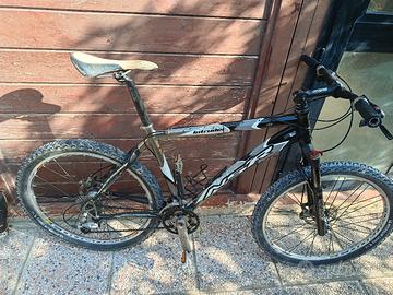 MTB NSR intruder ruote 26 carbonio taglia L
