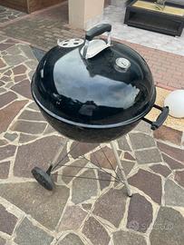 Weber bar-b-kettle 57 cm
