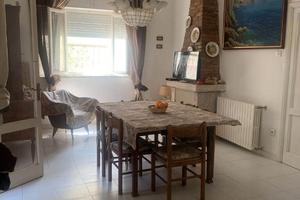 Golfo Aranci, via Colombo, indipendente, giardino