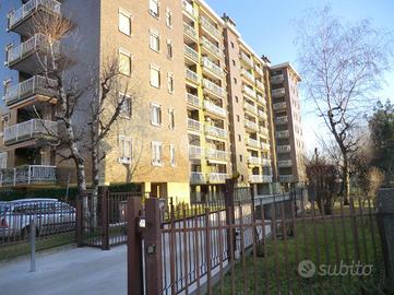 4 LOCALI A PADERNO DUGNANO