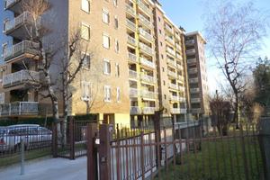 4 LOCALI A PADERNO DUGNANO