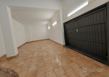 GARAGE/Deposito AMPIO, SOPPALCABILE