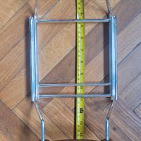 Porta-teglia in legno e acciaio 