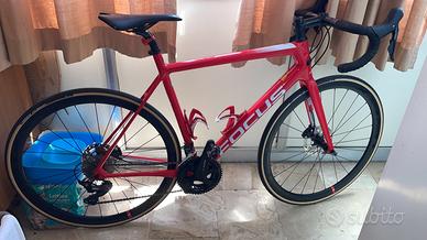 bici da corsa focus izalco race