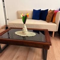 Tavolino con grata in ferro battuto origine: India