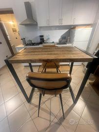 Tavolo rialzato  + Coppia di sgabelli