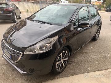 Peugeot 208 1.4 HDi 68 CV 5 porte Active