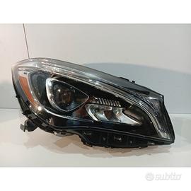 MERCEDES W117 CLA LCI Faro a Led USA destro - 1822