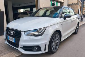 Audi A1 1.6 TDI S tronic 90cv S-line Plus 2014 Bos