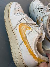 Air Force 1 - Swoosh giallo