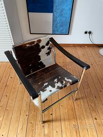 Poltroncina LC1 Le Corbusier MDF ITALIA Milano