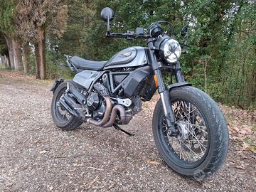 Ducati scrambler 800 nightshift 2021
