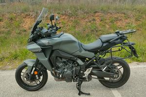 YAMAHA TRACER 9