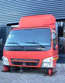 Cabina Mitsubishi Canter C 2040 mm