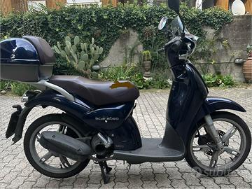 scooter scarabeo 100 4T aprilia