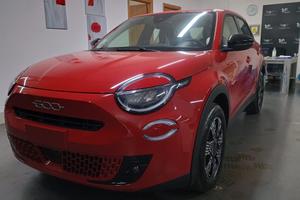 Fiat 600 Hybrid 110 CV DCT MHEV ICON SERIE SPECIAL