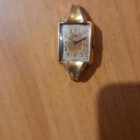 Vecchio orologio da polso