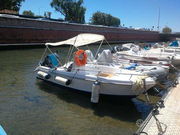Barca Open 470 + Motore 40 cv Evinrude 737
