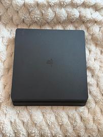 PlayStation 4 slim (Leggi sotto)