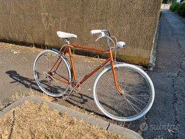 bicicletta vintage restaurata