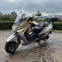 Suzuki Burgman 400cc