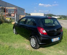 Opel corsa 1300 euro 5 , 6 marce 90 cv, 2011