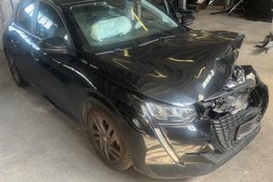 Ricambi Peugeot 208 motore 1.2 benzina HM05 anno 2