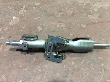 PIANTONE STERZO FORD Ranger (TKE) (11>)