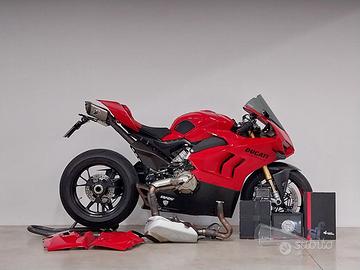 Ducati Panigale V4 S TERMIGNONI 4 USCITE!