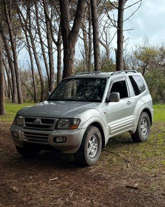Pajero 3.2 di-d v60