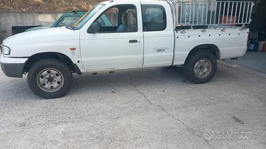 mazda b2500 in buone condizioni generali 