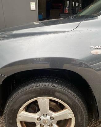 PARAFANGO ANTERIORE SINISTRO RAV4 III 2006