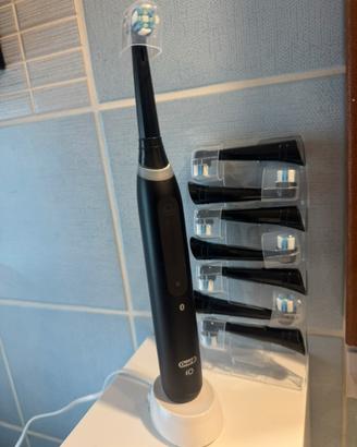 Spazzolino elettrico oral b