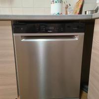 Lavastoviglie whirlpool