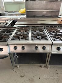 Piano cottura professionale a gas