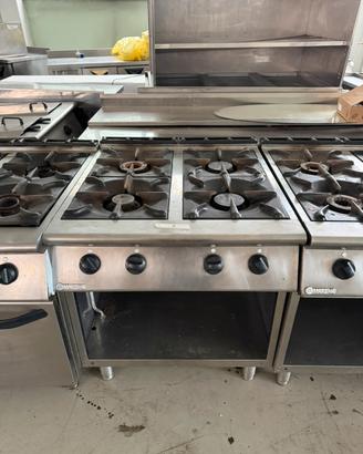 Piano cottura professionale a gas