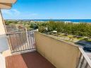 fronte-mare-2-camere-e-posto-auto