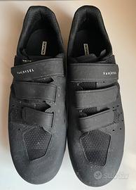 Scarpe bdc Decathlon linea Van Rysel