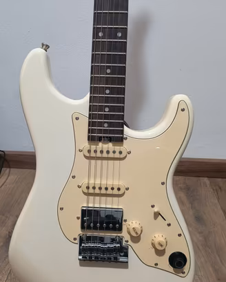 Chitarra Mooer Gtrs P800 usata