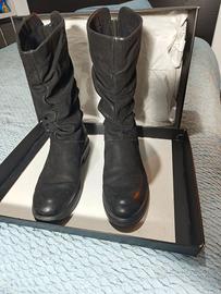 Stivali donna pelle nero scamosciato bassi